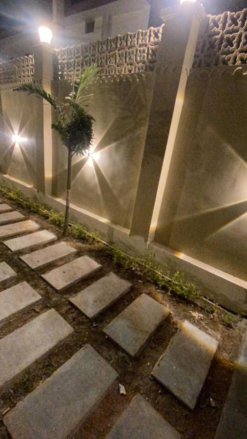 Solitaire Gardens Near Airport Lucknow Exterior photo